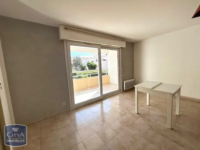 Photo 2 Appartement 1 pièce 34.13m²