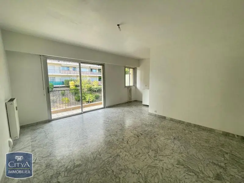 Photo 1 Appartement 1 pièce 29.95m²