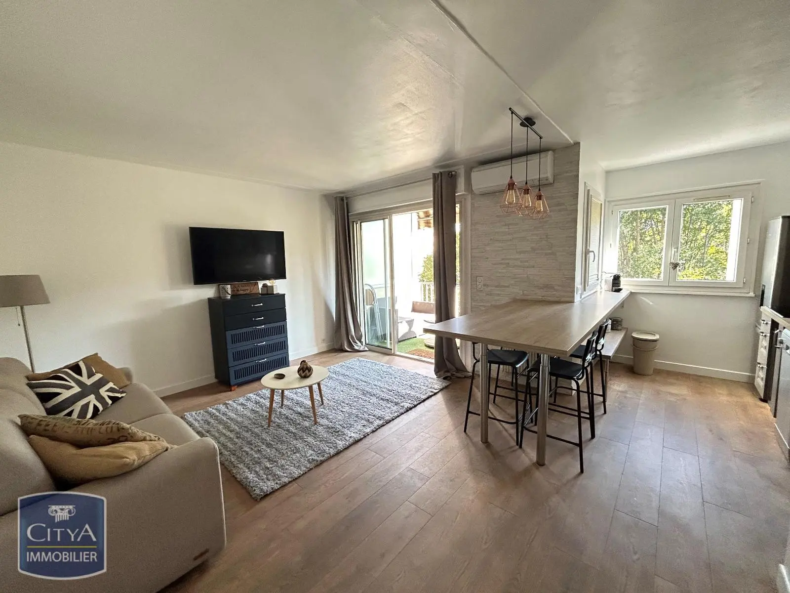 Photo 2 Appartement 2 pièces 45m²