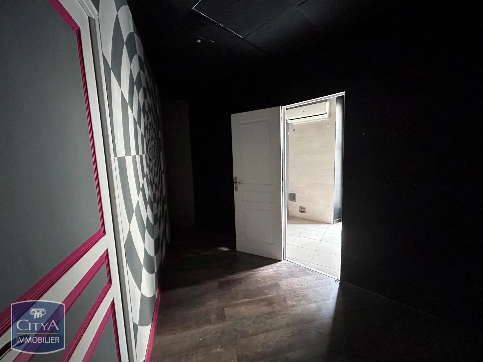 Photo 6 Local Commercial 96m²