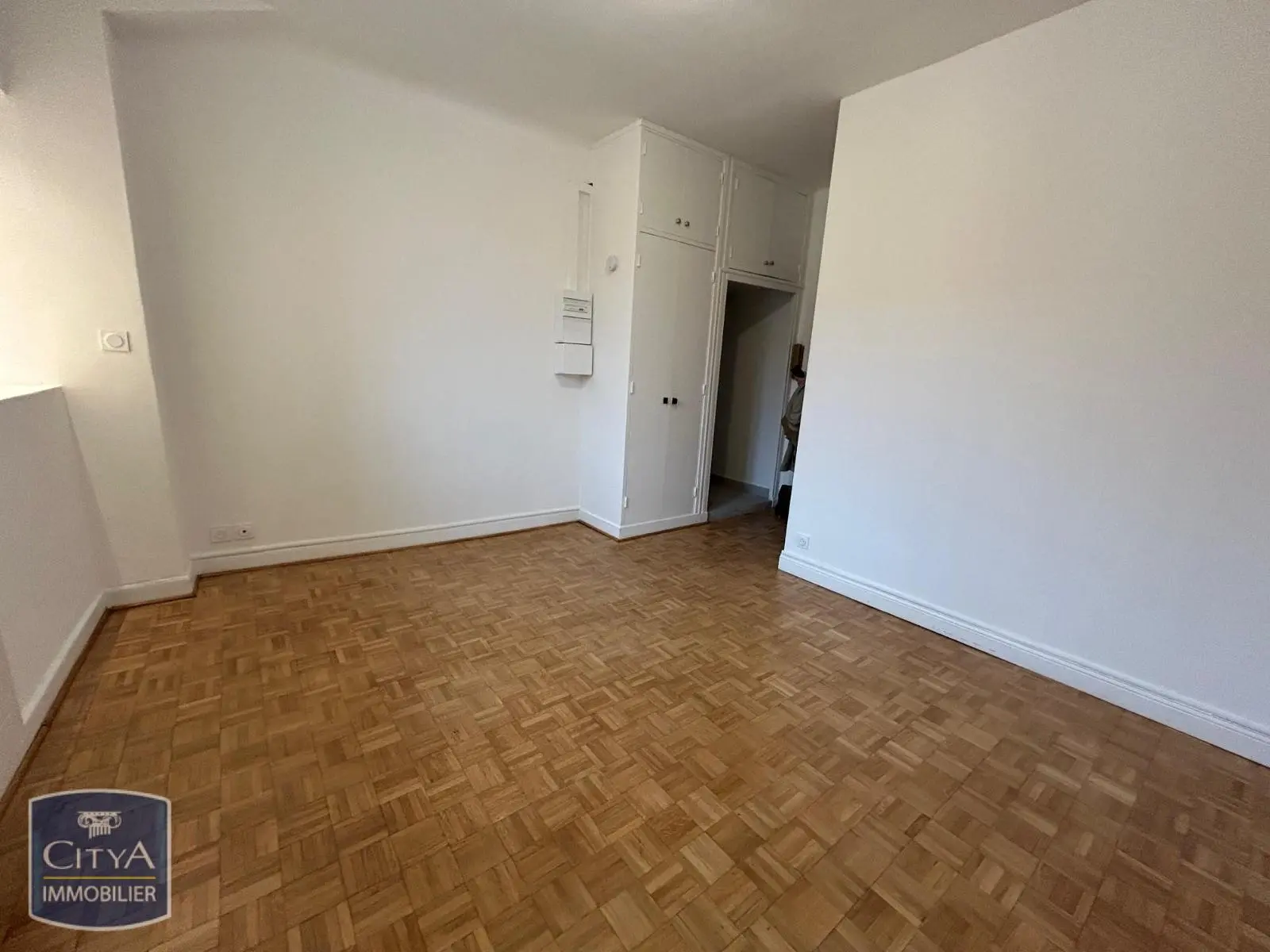 Photo 2 Appartement 1 pièce 21.39m²