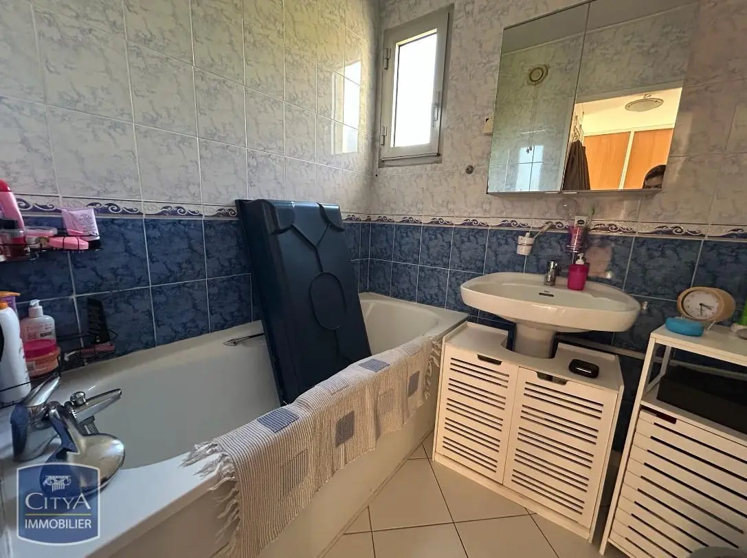 A louer Nice Ouest T3 Vue mer