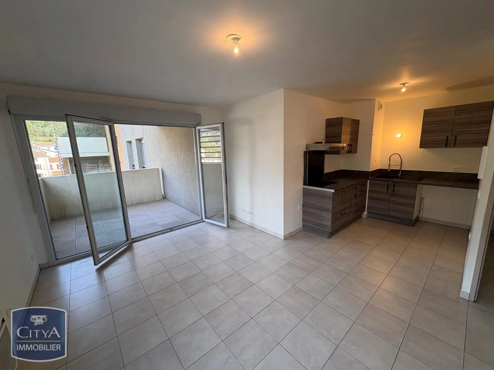 Photo 1 Appartement 2 pièces 42.2m²
