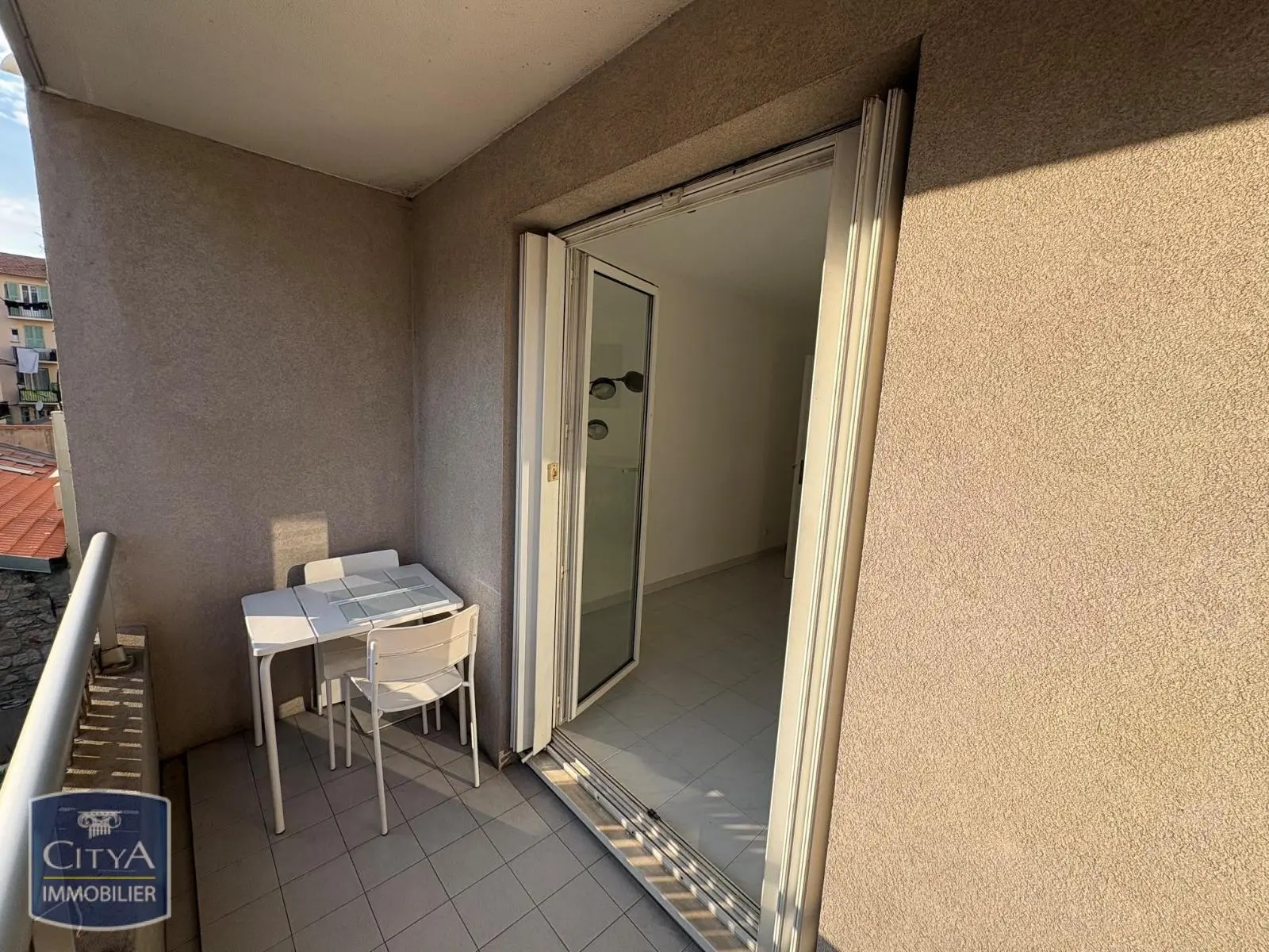 Photo 2 Appartement 1 pièce 18.72m²
