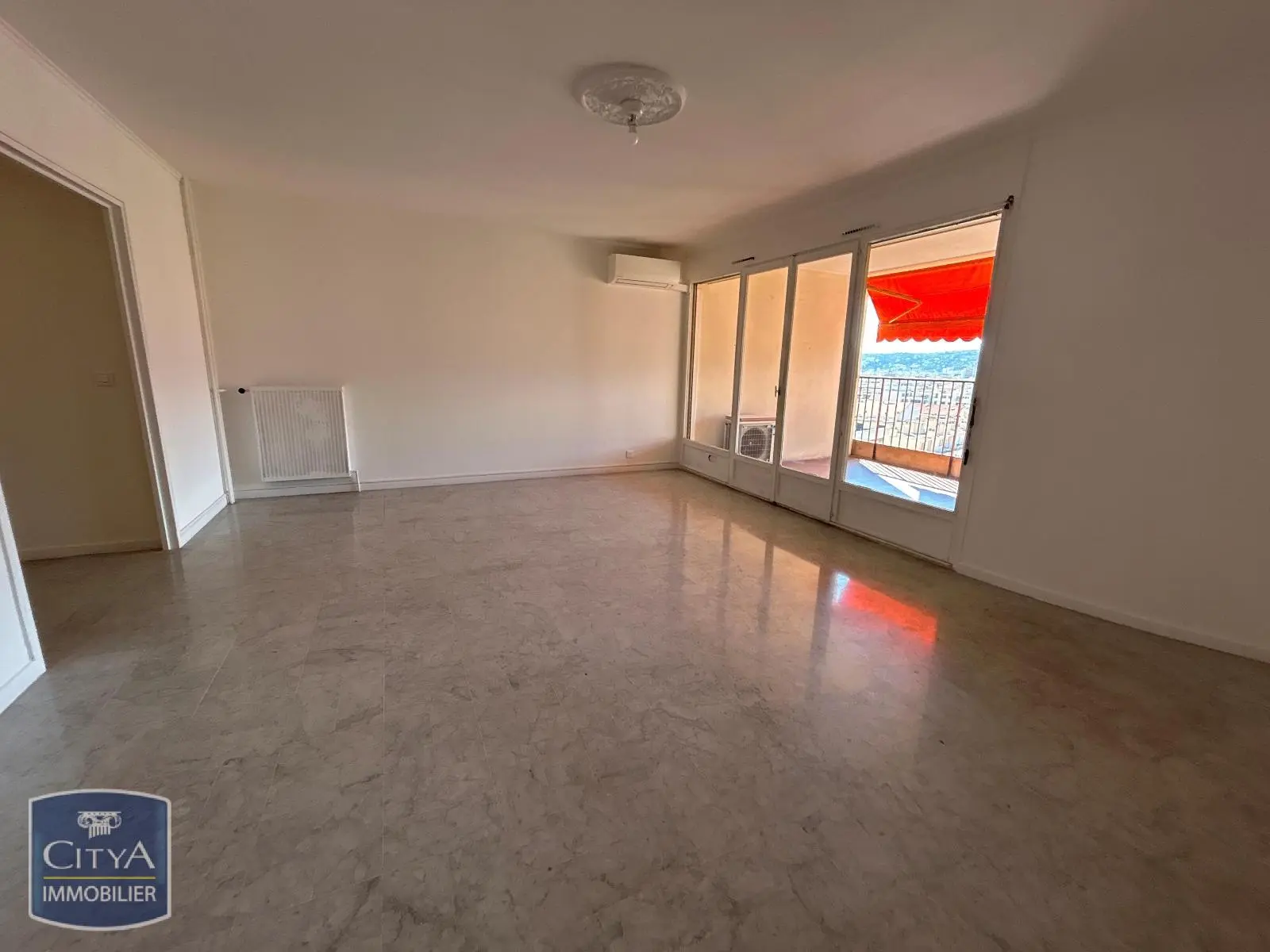 Photo 2 Appartement 3 pièces 76.71m²