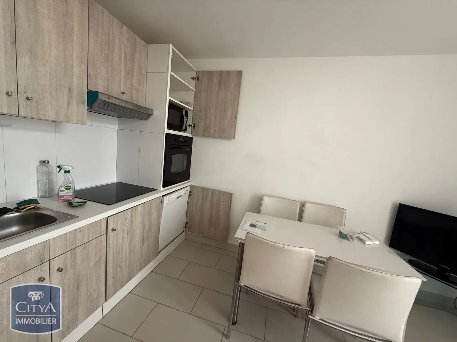 Photo 2 Appartement 3 pièces 34.2m²