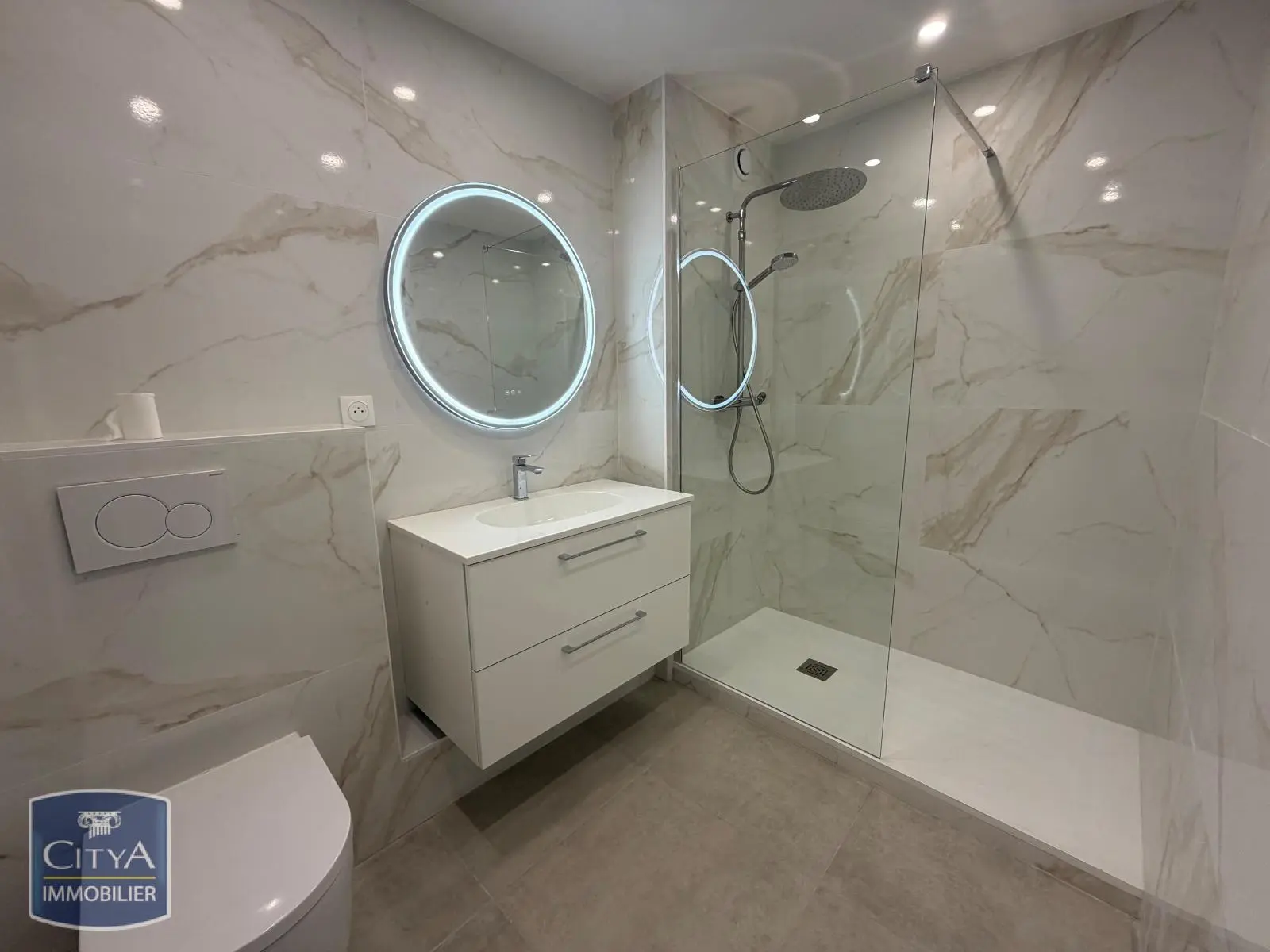 Photo 3 Appartement 1 pièce 33.22m²