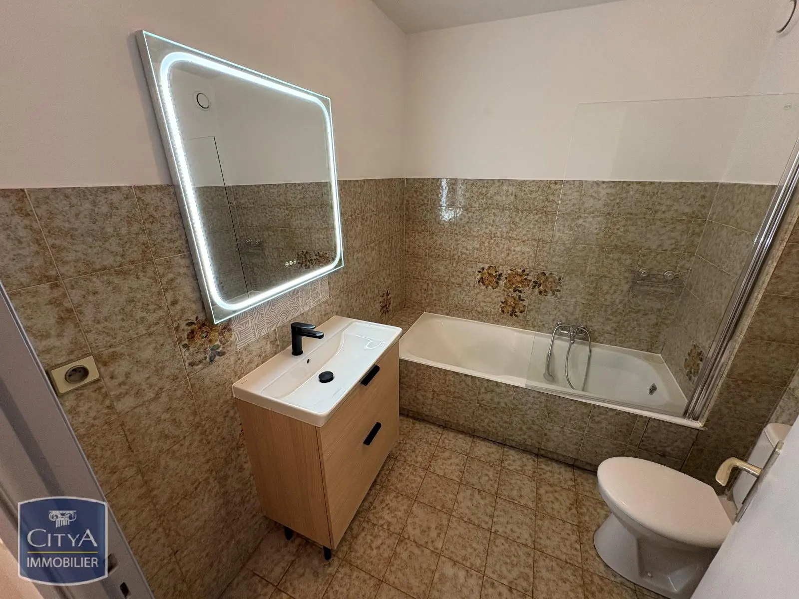 Photo 3 Appartement 1 pièce 33.78m²