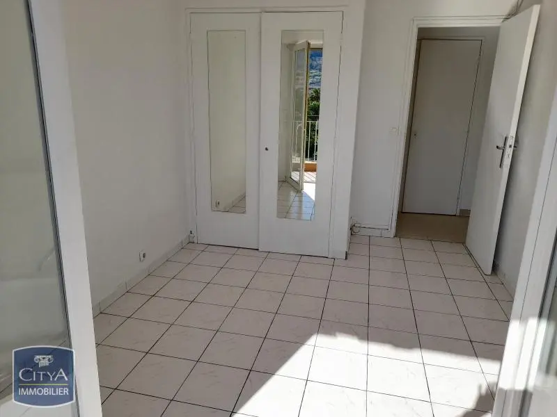 Photo 5 Appartement 4 pièces 74.42m²