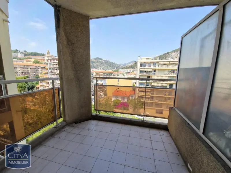 Photo 1 Appartement 1 pièce 21.37m²