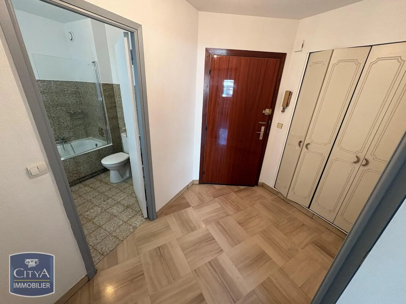 Photo 4 Appartement 1 pièce 33.78m²