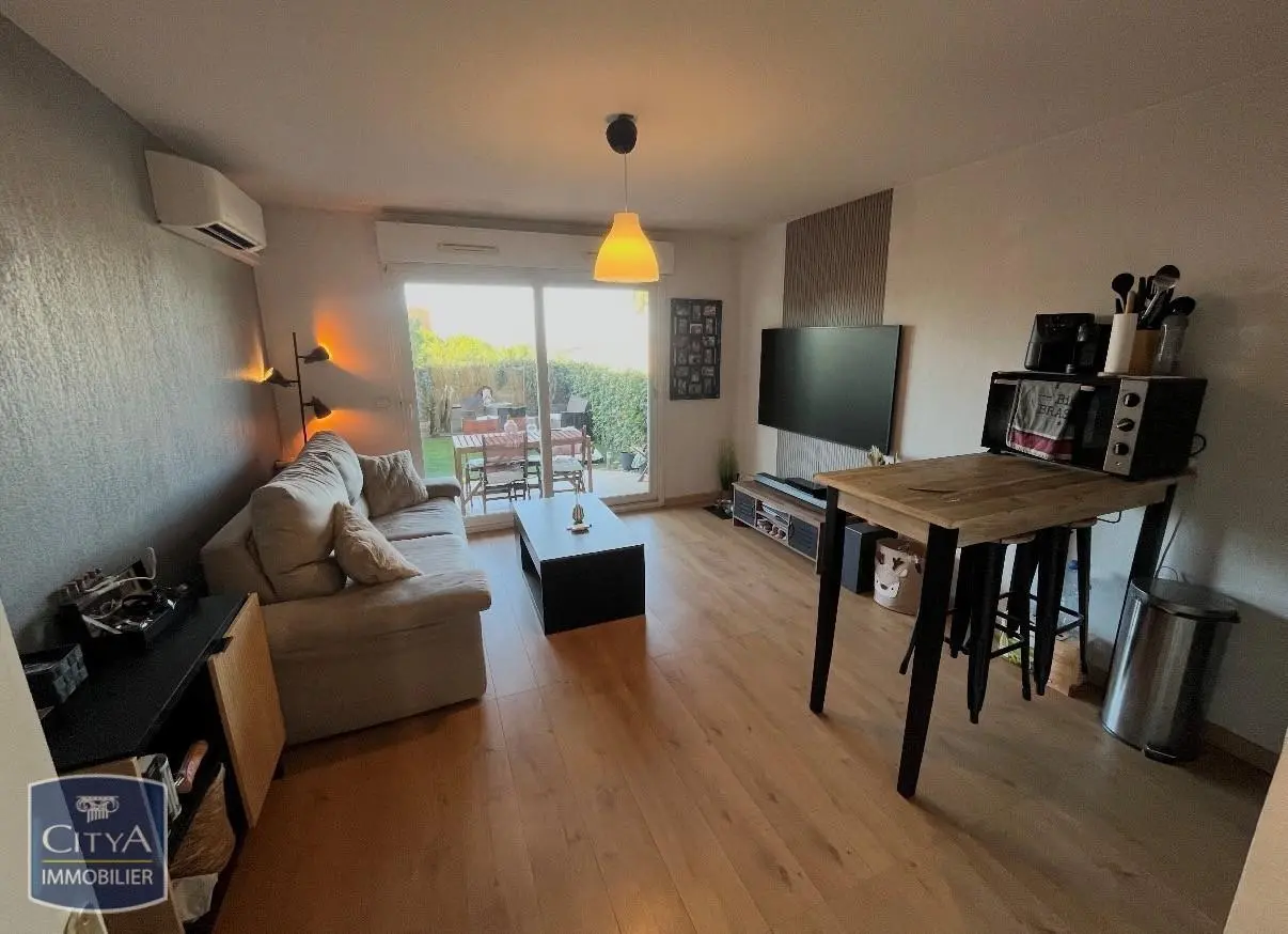 Photo 1 Appartement 1 pièce 23.95m²