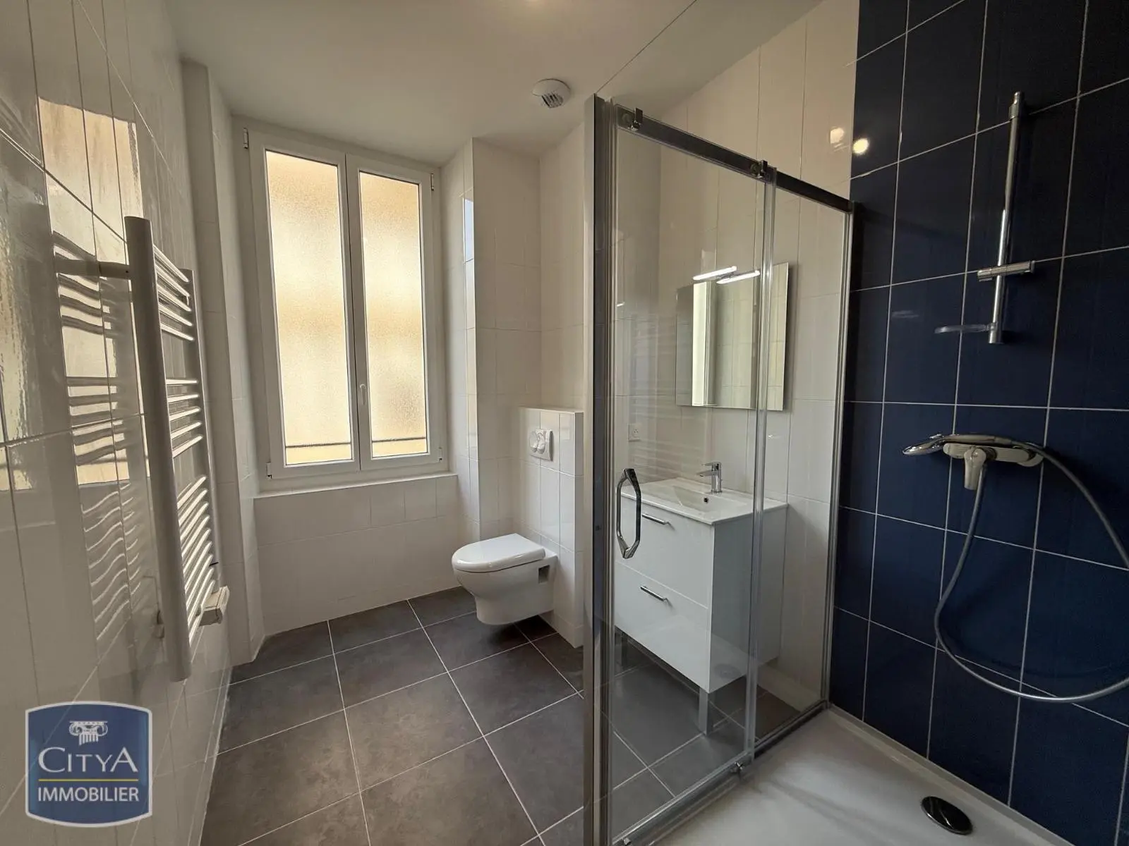 Photo 4 Appartement 1 pièce 27.8m²