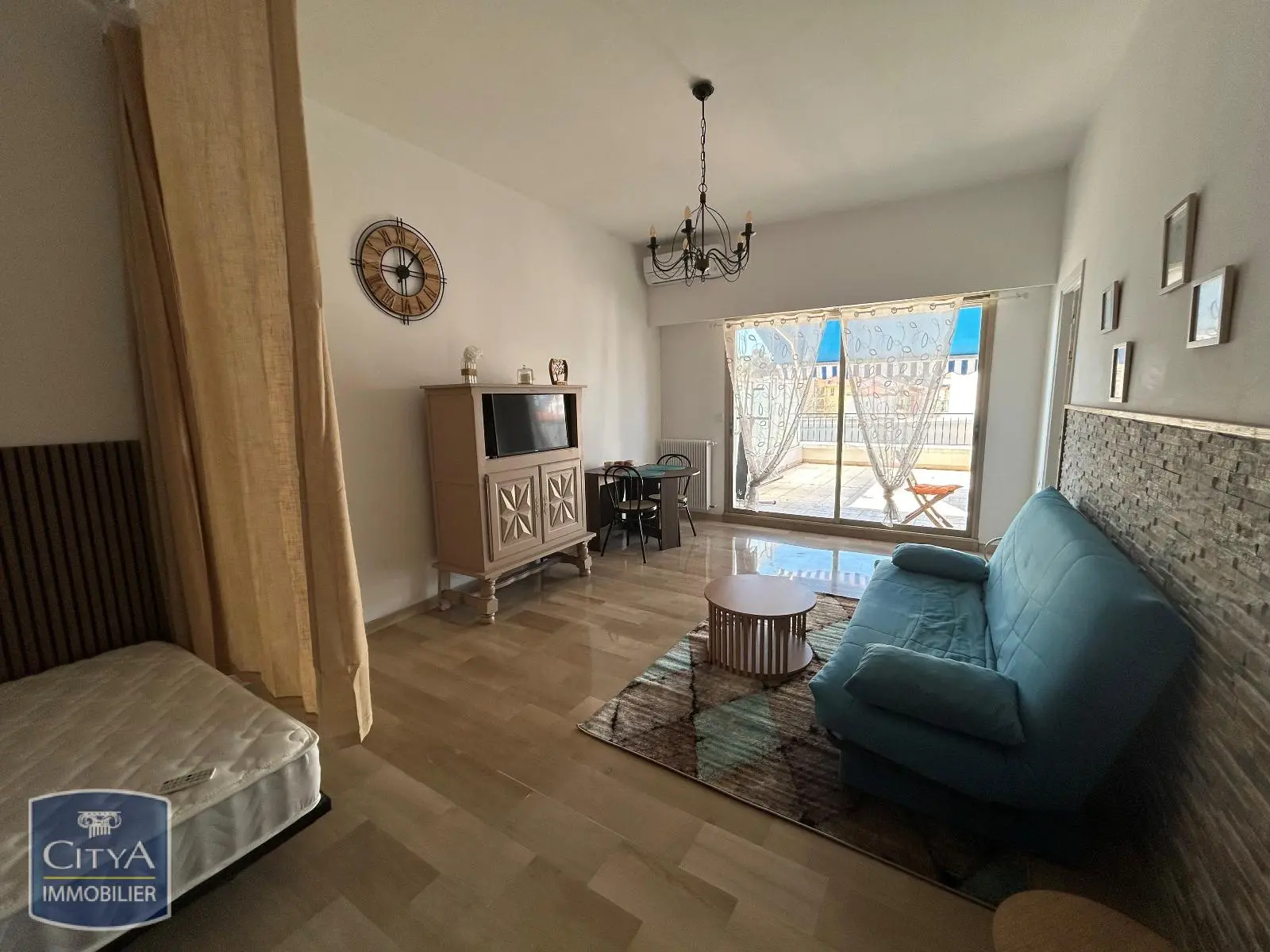 Photo 2 Appartement 1 pièce 35.11m²