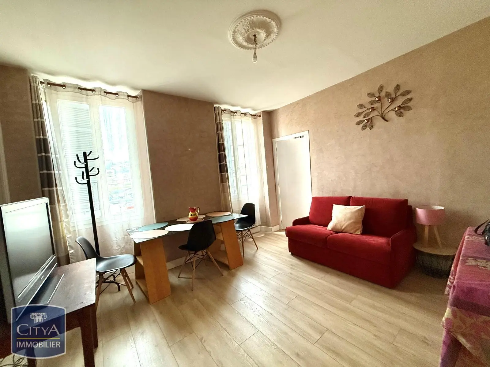 Photo 2 Appartement 3 pièces 45.41m²