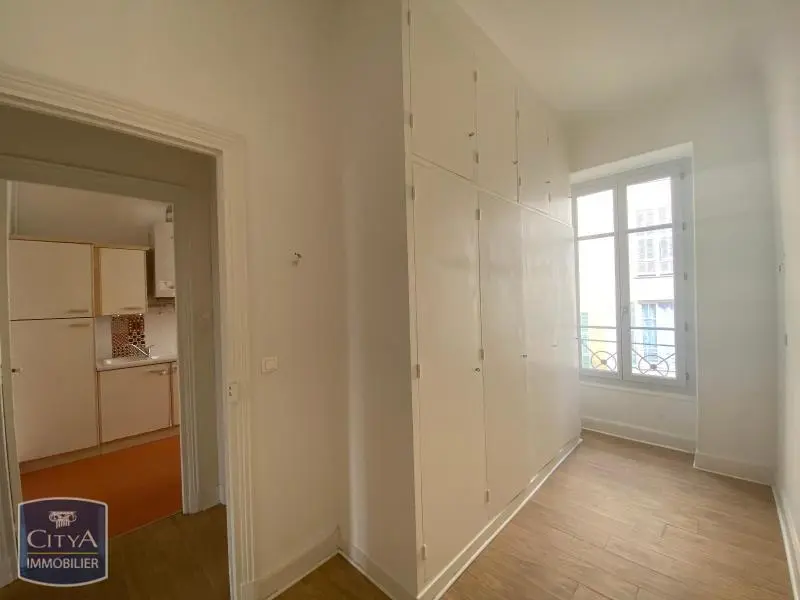 Photo 9 Appartement 3 pièces 109.56m²