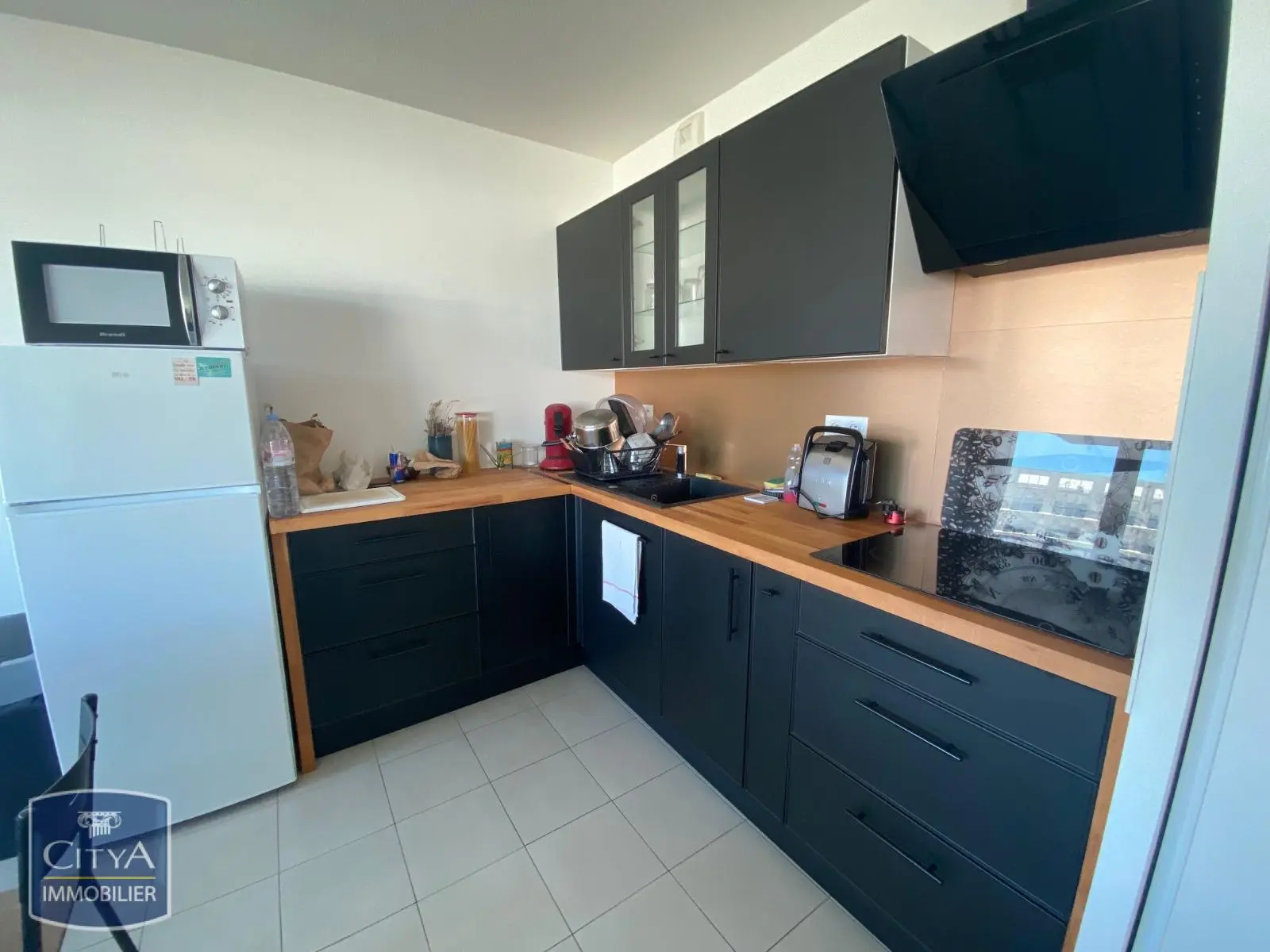 Photo 2 Appartement 1 pièce 33.77m²