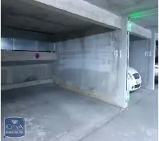 Photo 1 Parking