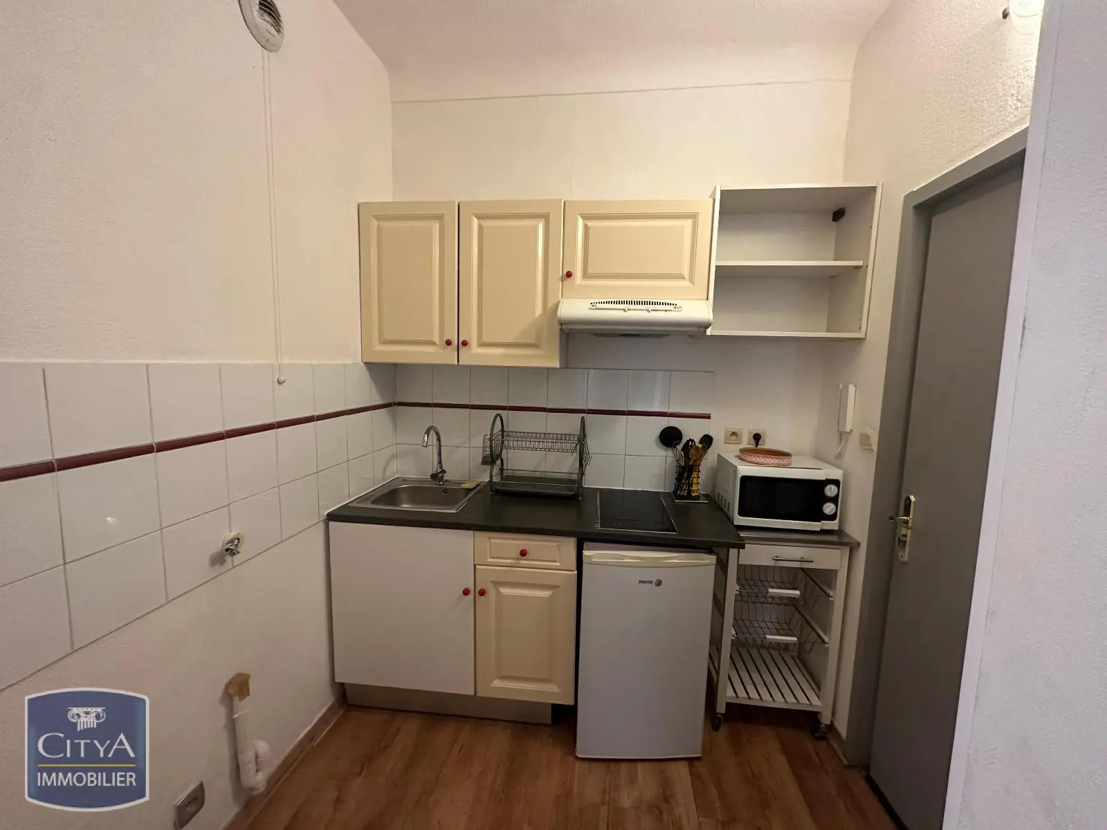 STUDIO MEUBLE MONT BORON