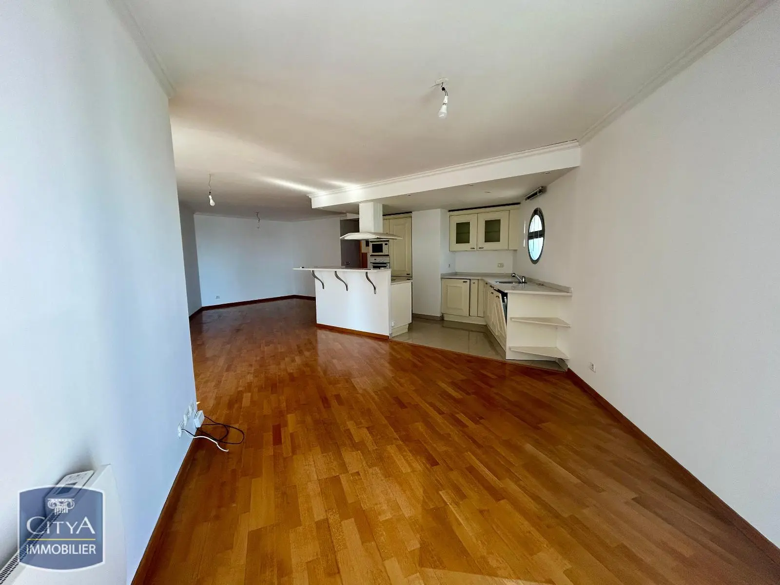 Photo 2 Appartement 2 pièces 71.56m²