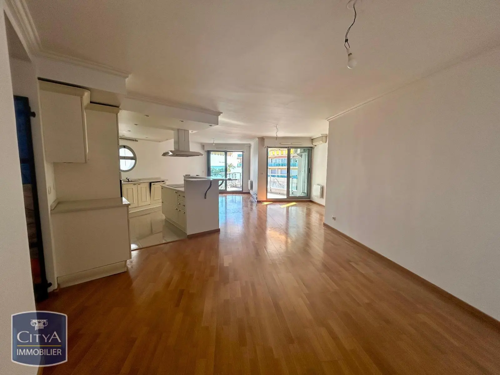 Photo 4 Appartement 2 pièces 71.56m²