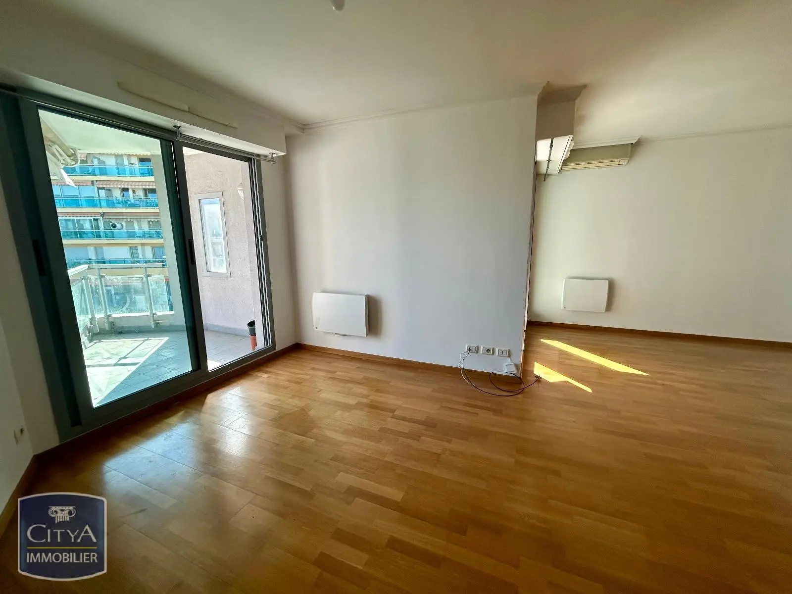 Photo 3 Appartement 2 pièces 71.56m²