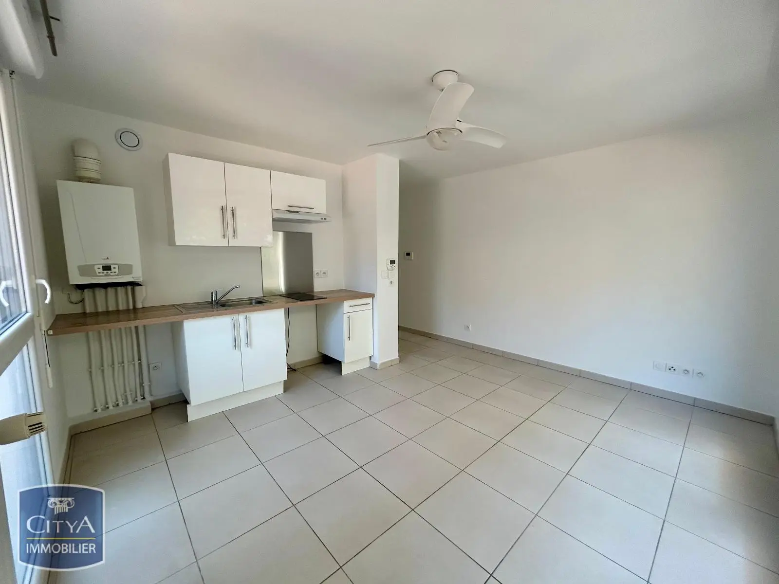 Photo 4 Appartement 1 pièce 23.36m²