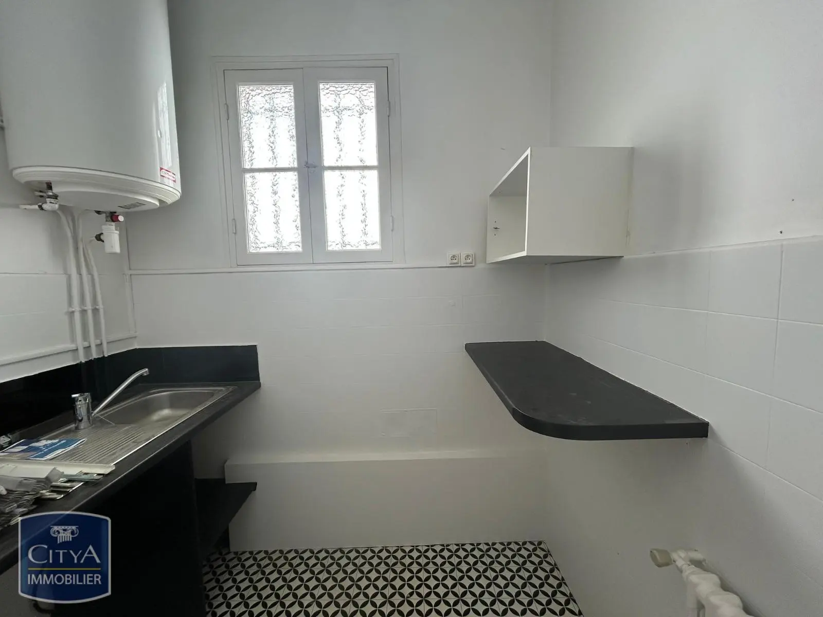 Photo 4 Local Professionnel 3 pièces 72.8m²