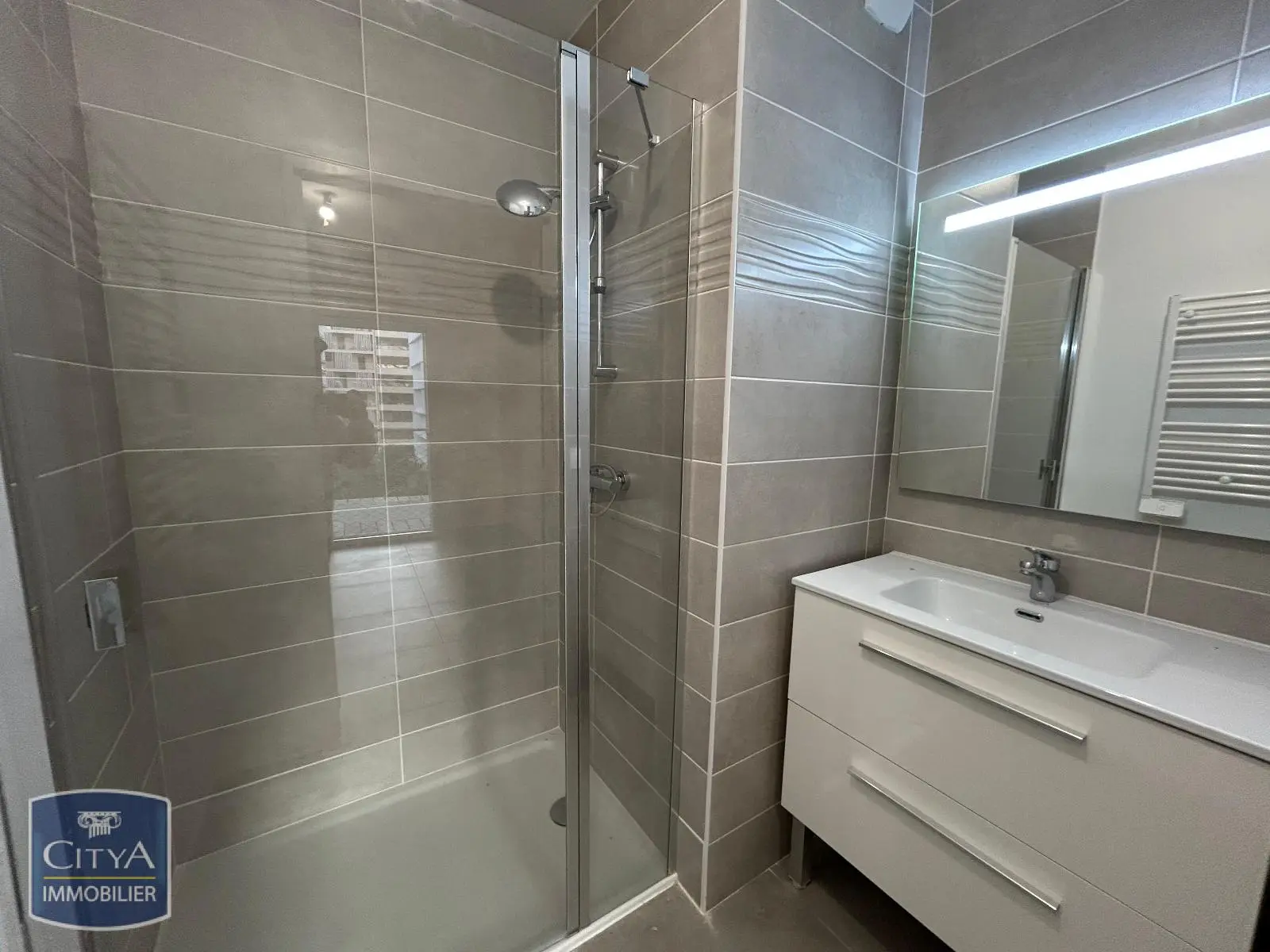 Photo 10 Appartement 4 pièces 82.23m²