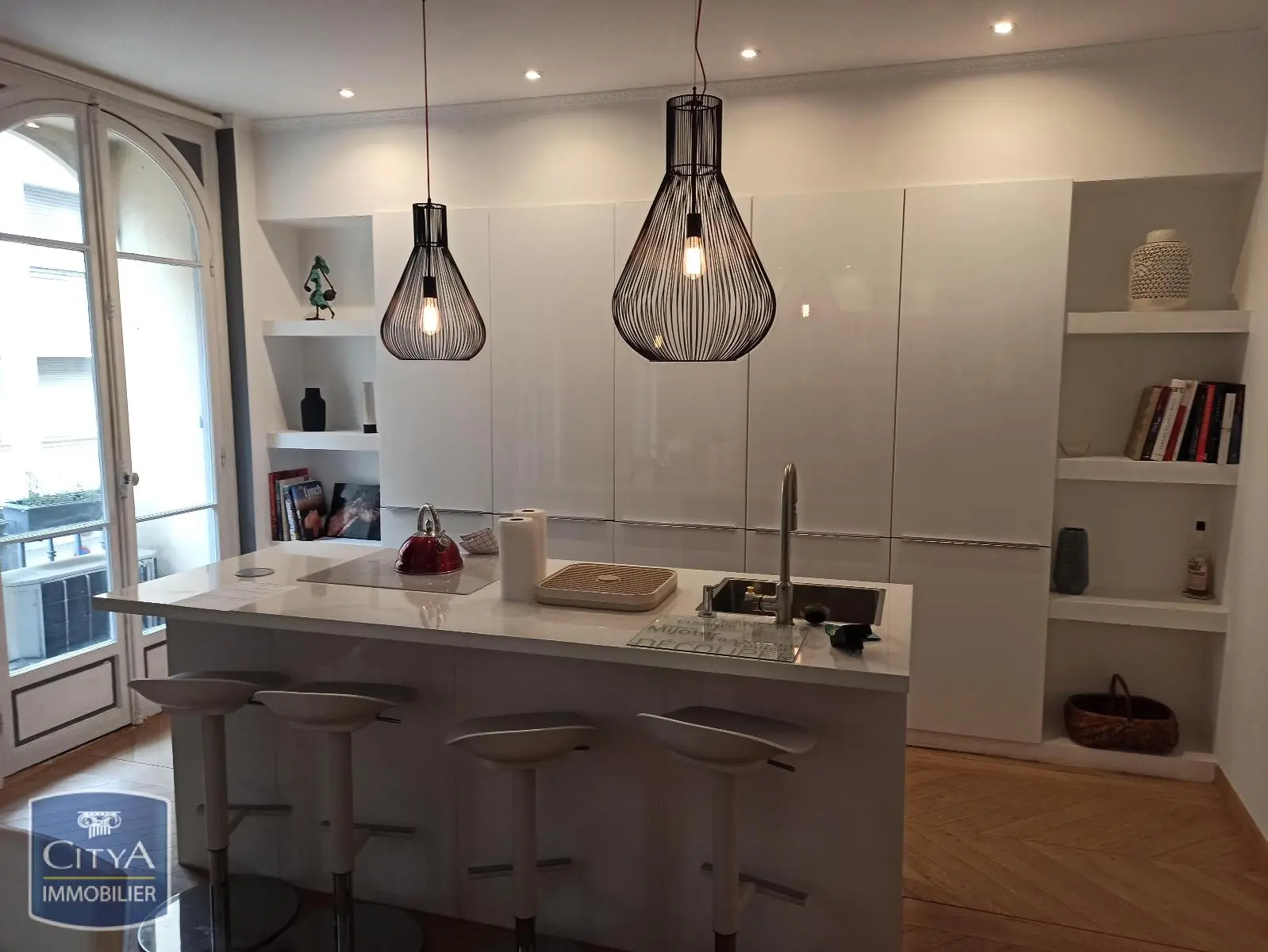 Photo 2 Appartement 4 pièces 97.88m²
