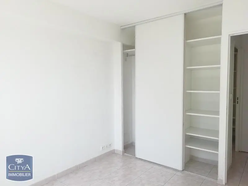 Photo 8 Appartement 4 pièces 84.76m²