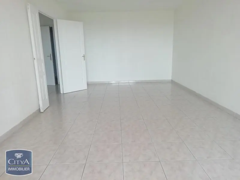 Photo 3 Appartement 4 pièces 84.76m²