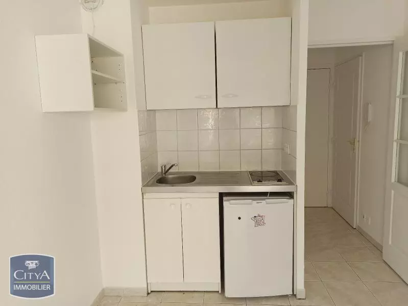 Photo 4 Appartement 1 pièce 19.82m²
