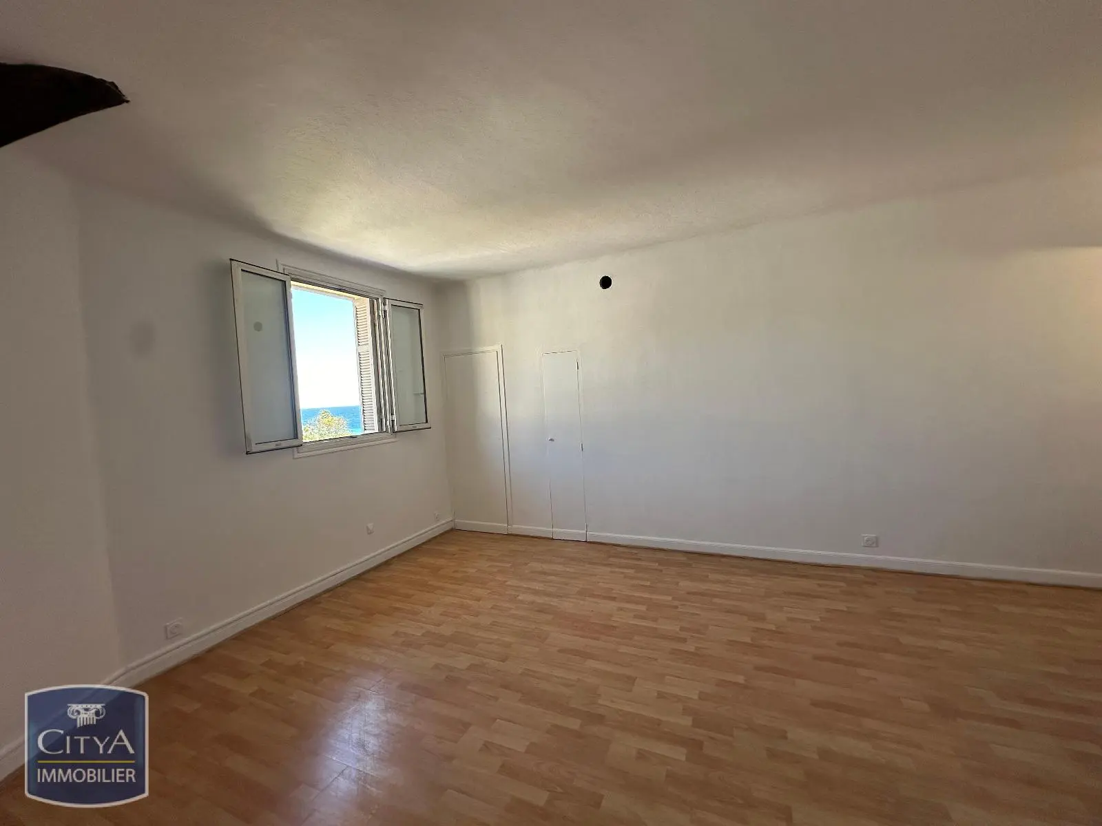 Photo 8 Appartement 1 pièce 26.66m²