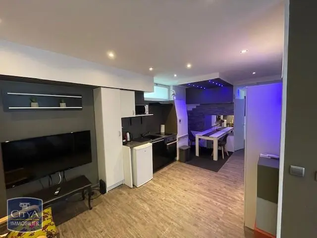Photo 1 Appartement 1 pièce 30.09m²