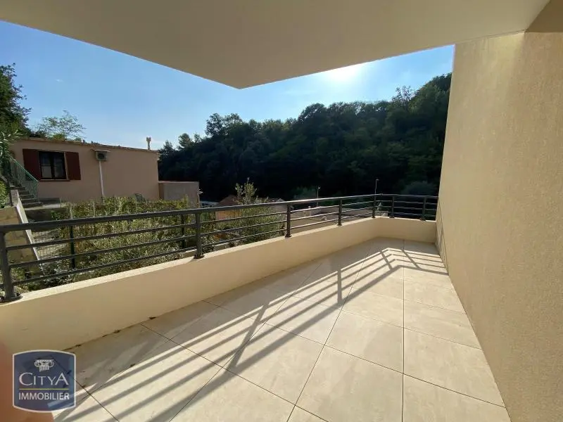 Photo 2 Appartement 1 pièce 35.19m²