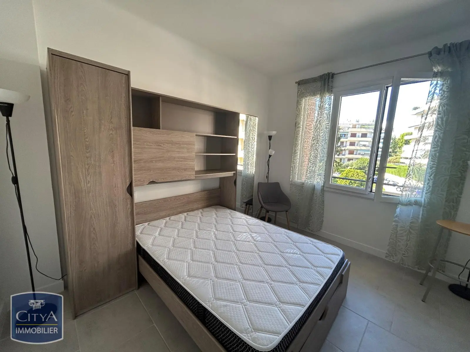 A LOUER NICE OUEST T2 MEUBLE