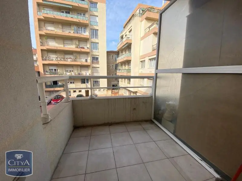 Photo 1 Appartement 1 pièce 13.79m²