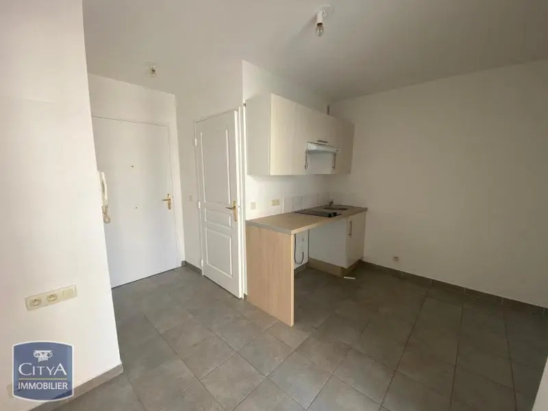 Photo 3 Appartement 1 pièce 13.79m²