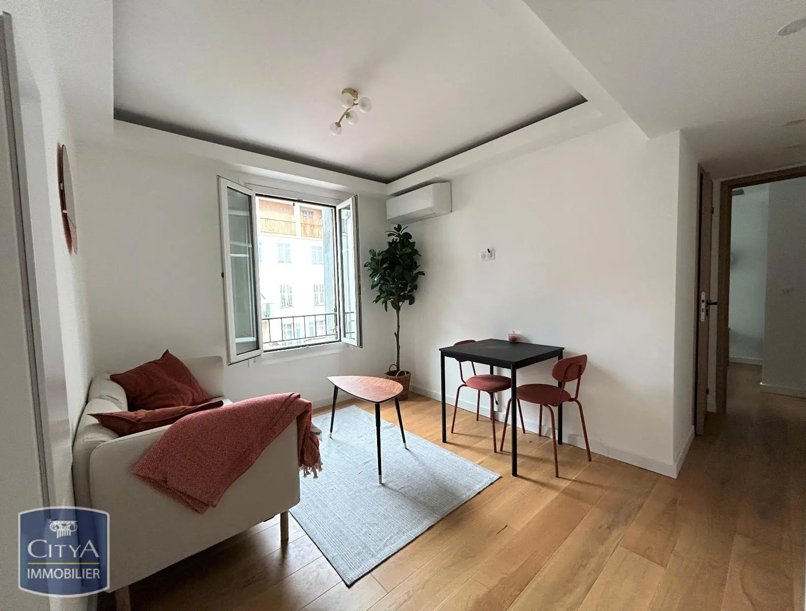 Photo 2 Appartement 2 pièces 24.8m²