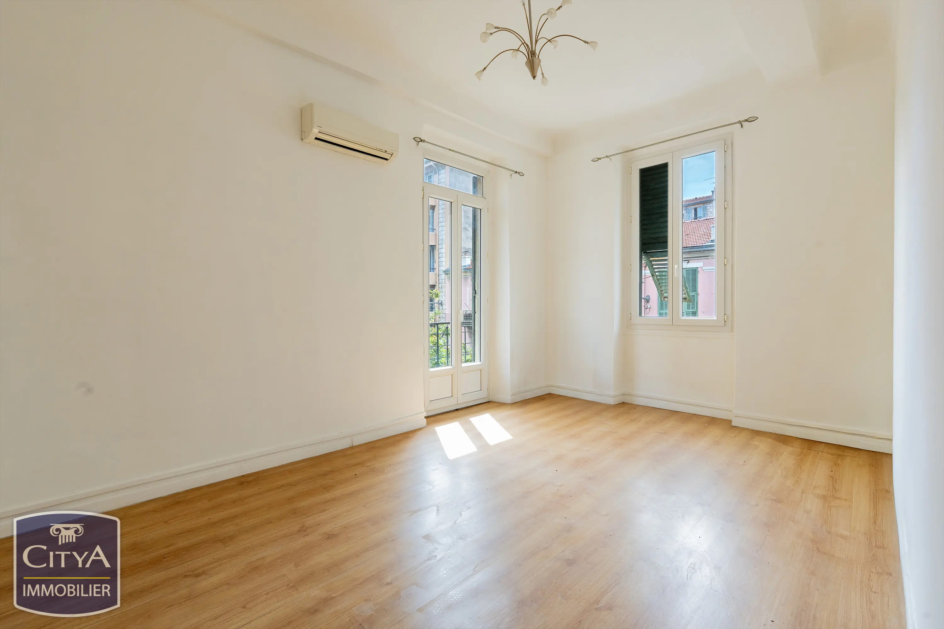 Photo 6 Appartement 5 pièces 91.95m²