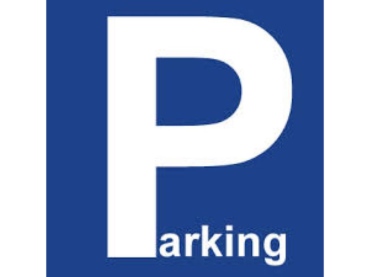 Photo Parking 12m²