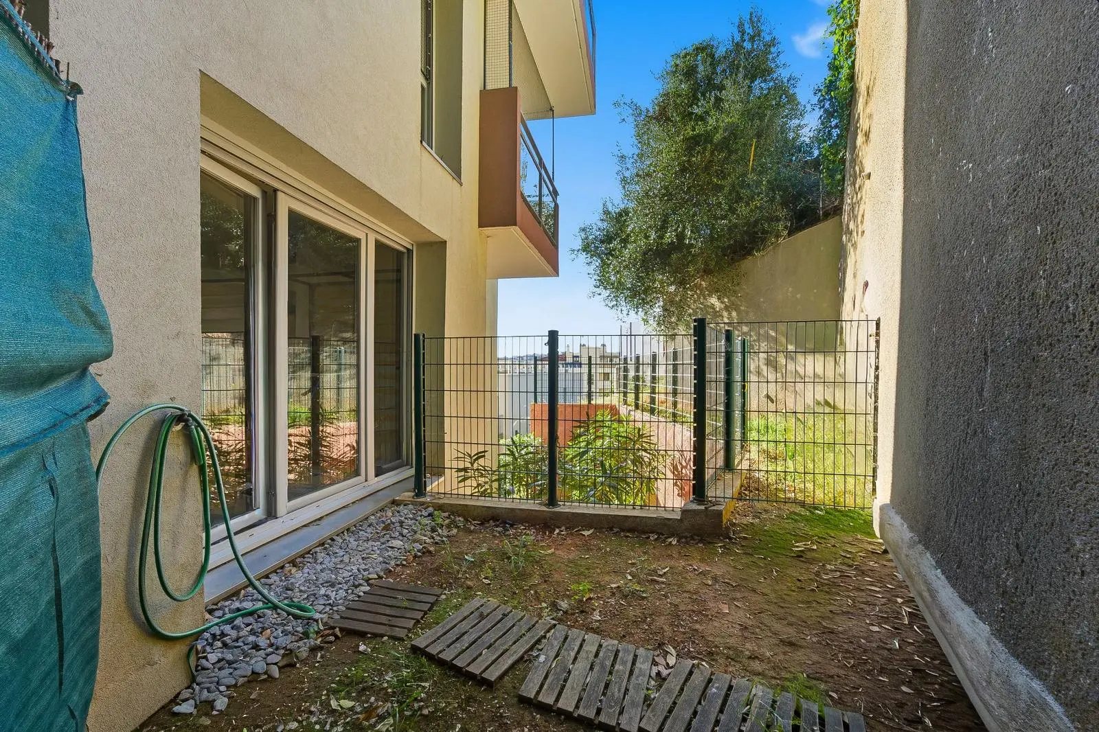 Photo 2 Appartement 1 pièce 24m²