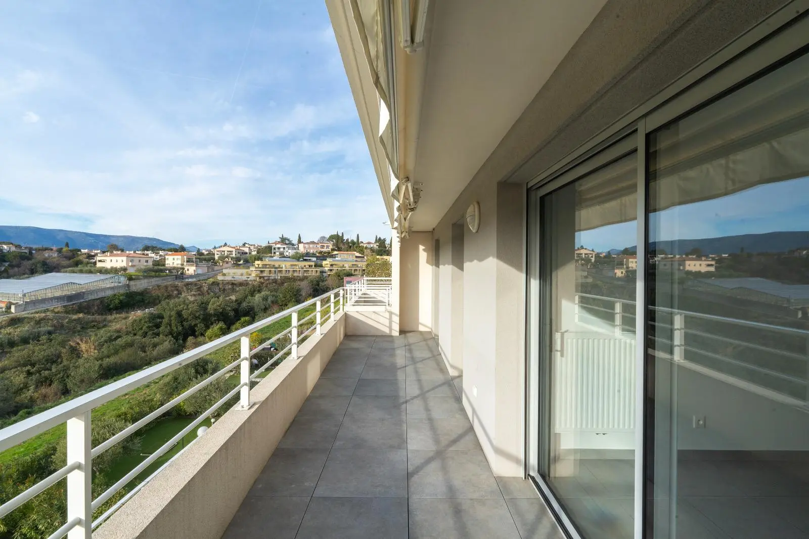 Photo 1 Appartement 3 pièces 55.48m²