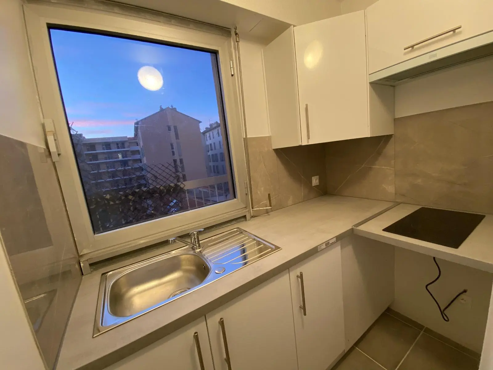 Photo 5 Appartement 1 pièce 24.68m²