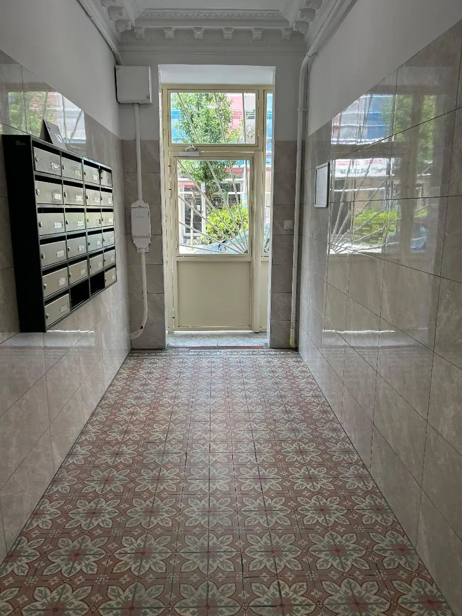 Photo 2 Appartement 1 pièce 12.9m²