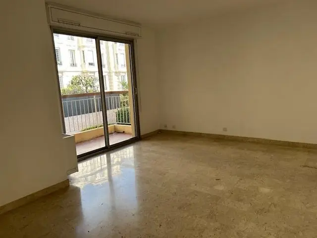Photo 1 Appartement 2 pièces 56m²
