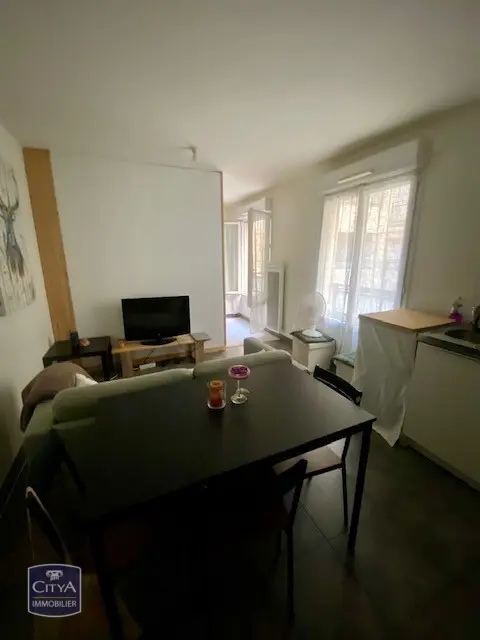 Photo 3 Appartement 1 pièce 29.8m²