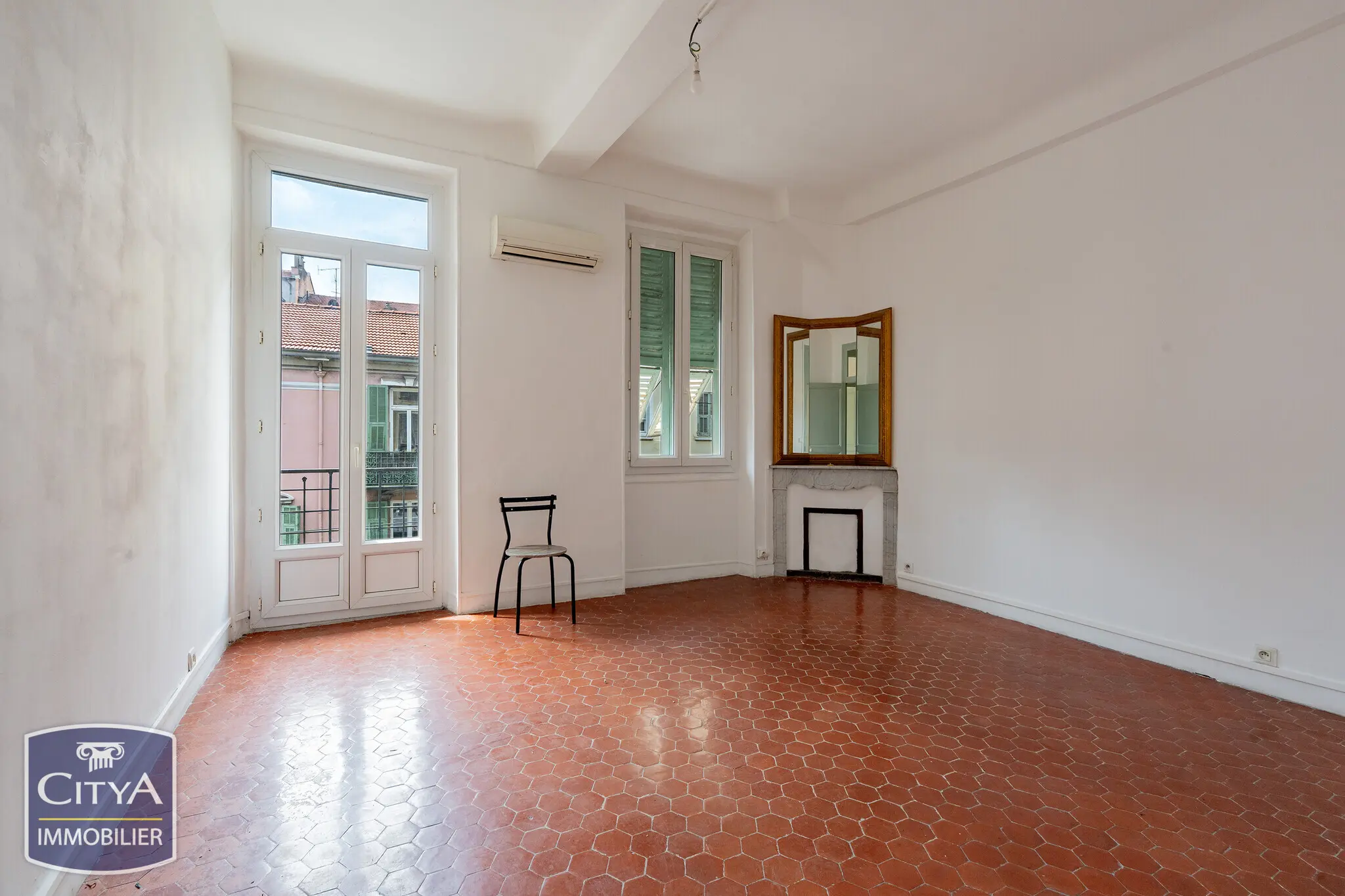 Photo 1 Appartement 5 pièces 91.95m²