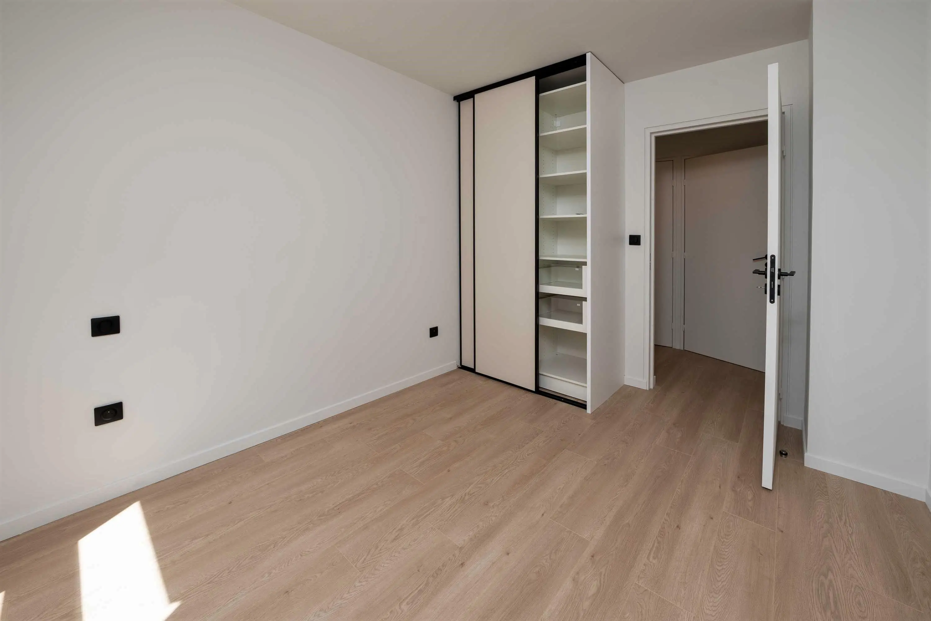 Photo 11 Appartement 4 pièces 77.2m²